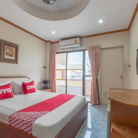 Oyo 1125 Chokdee Inn Pattaya Eksteriør billede