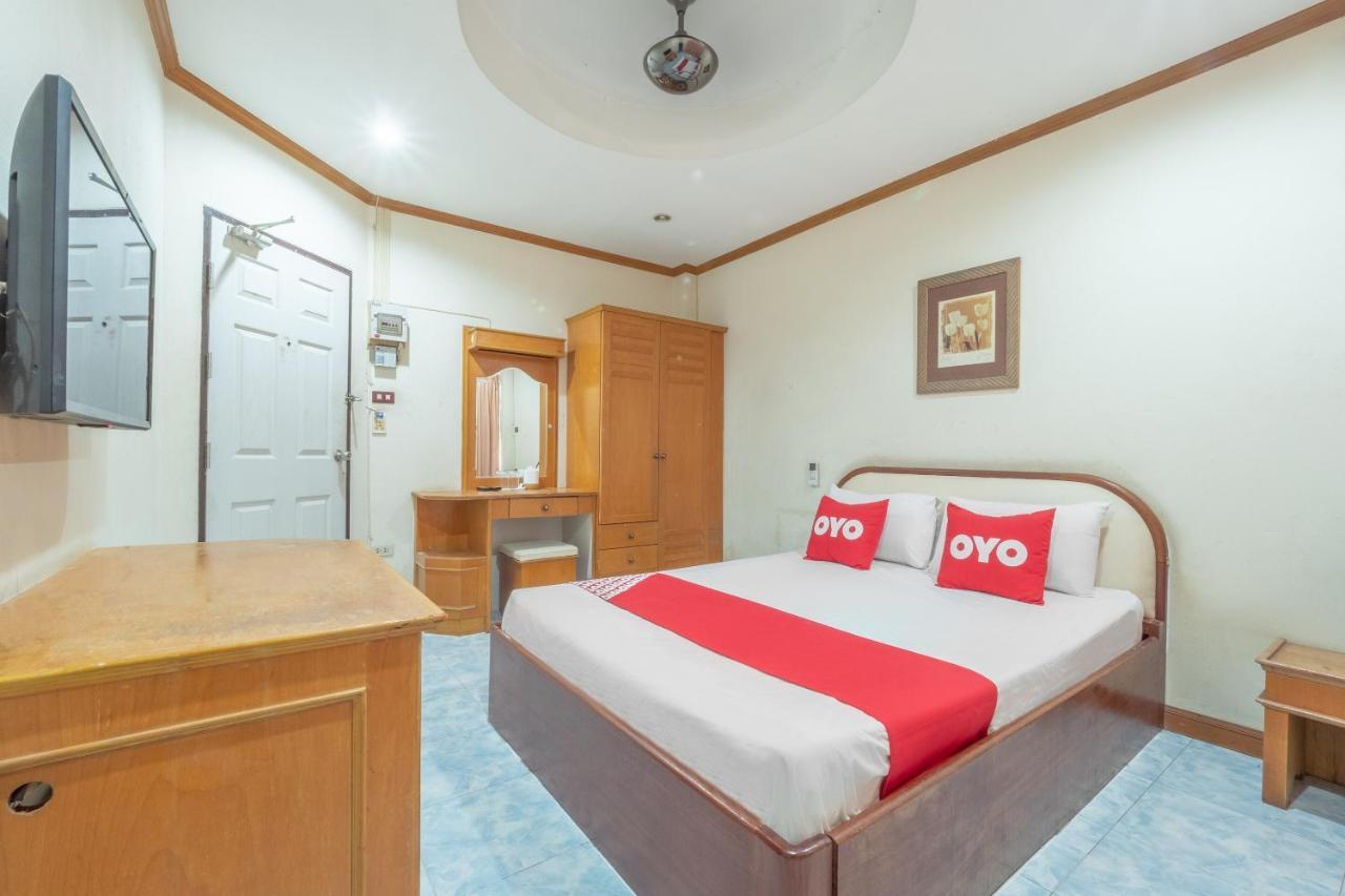 Oyo 1125 Chokdee Inn Pattaya Eksteriør billede