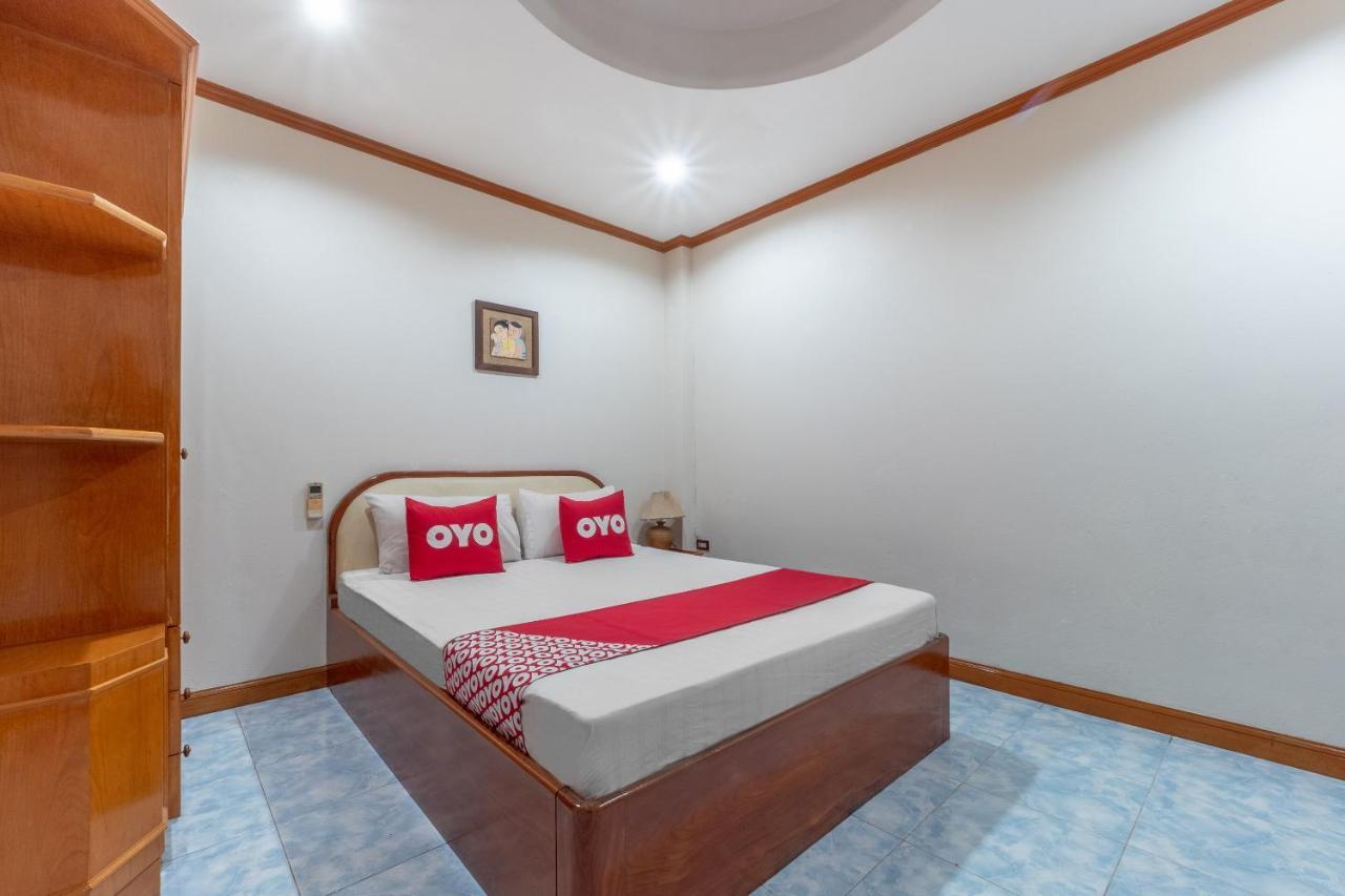 Oyo 1125 Chokdee Inn Pattaya Eksteriør billede