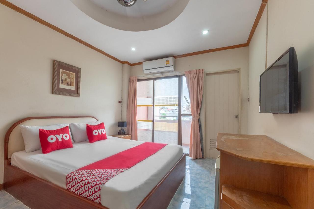 Oyo 1125 Chokdee Inn Pattaya Eksteriør billede
