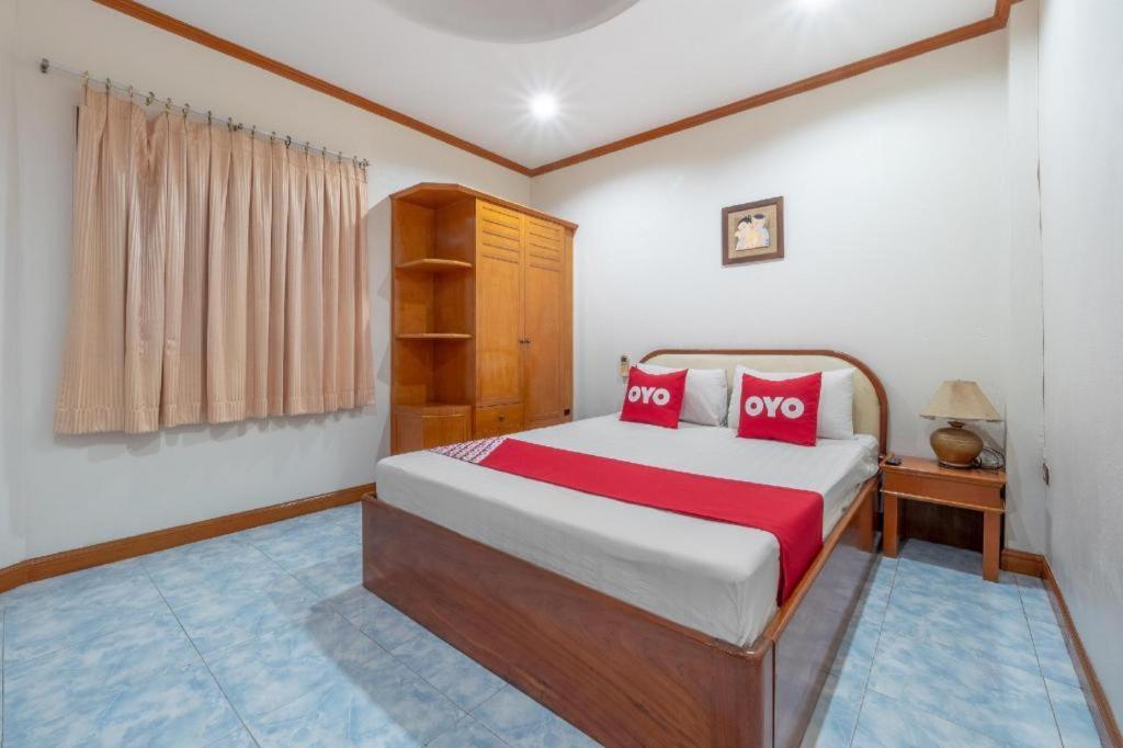 Oyo 1125 Chokdee Inn Pattaya Eksteriør billede