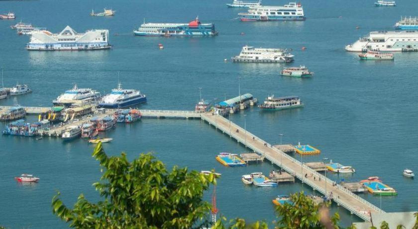 Oyo 1125 Chokdee Inn Pattaya Eksteriør billede
