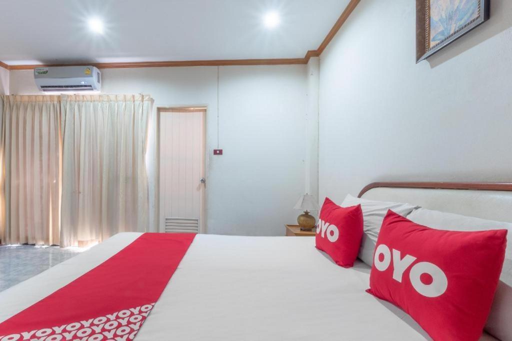 Oyo 1125 Chokdee Inn Pattaya Eksteriør billede
