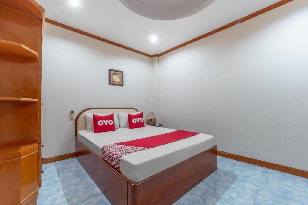 Oyo 1125 Chokdee Inn Pattaya Eksteriør billede